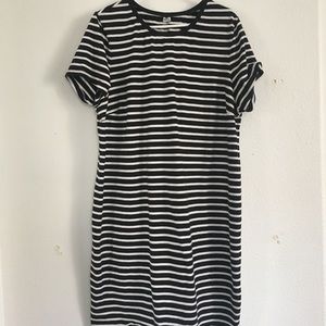 stripped t-shirt dress